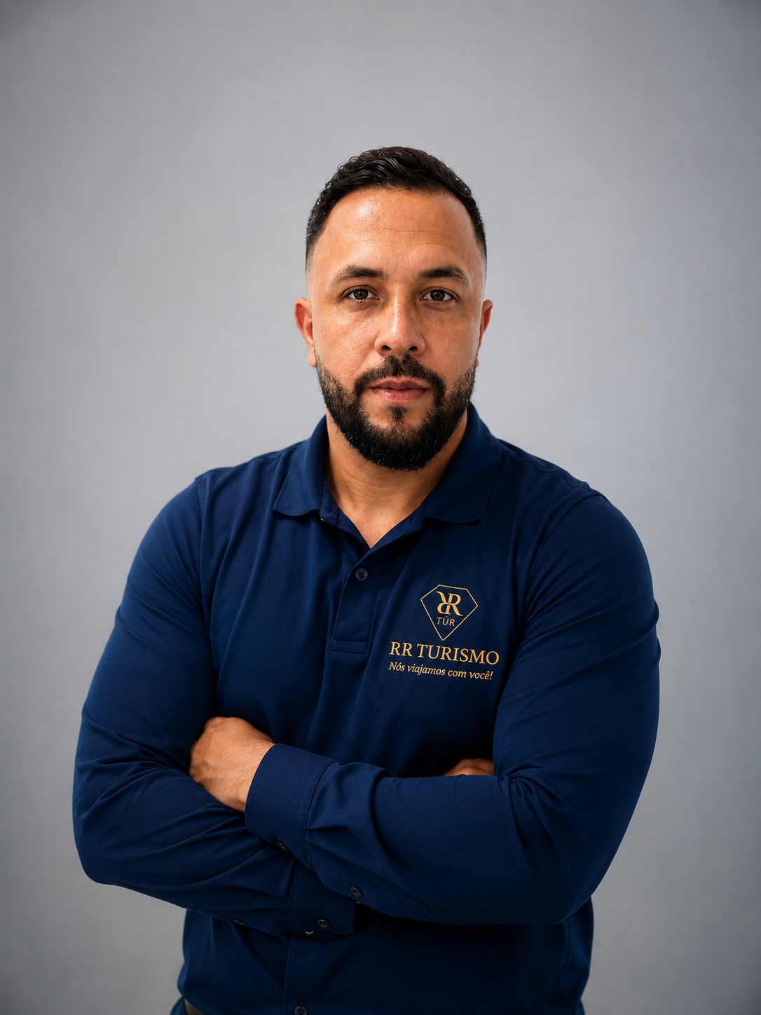 Danilo, gerente de vendas da R&R Turismo